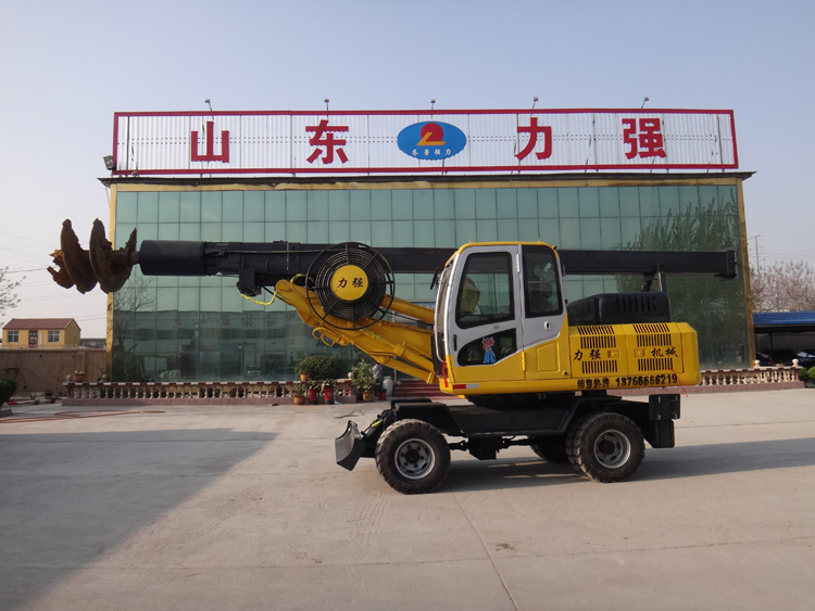 輪式360度四驅(qū)旋挖鉆機